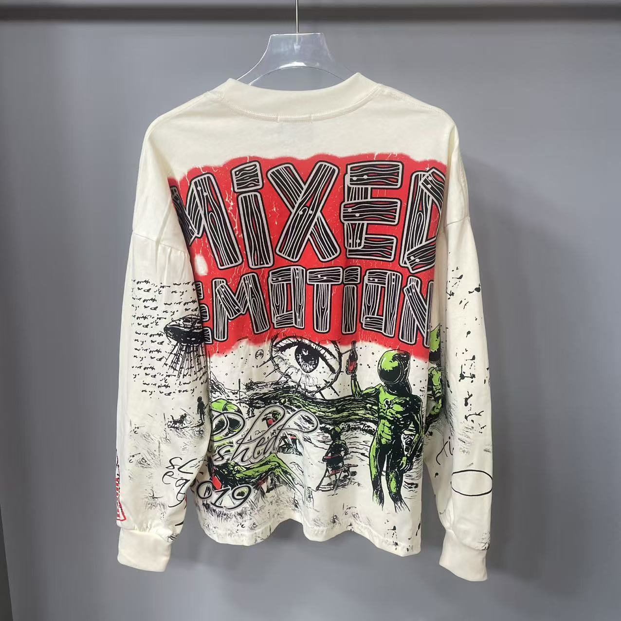 Hochwertiges Designer MIXED-EM – Streetwear Hoodie Bewertung und Preis